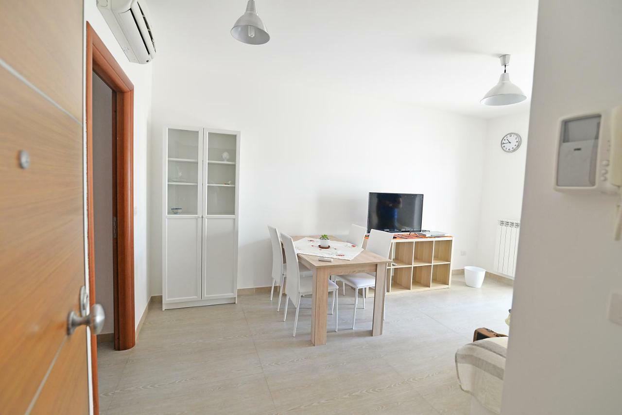 Bed and Breakfast Casa Roberta Monopoli Exterior foto