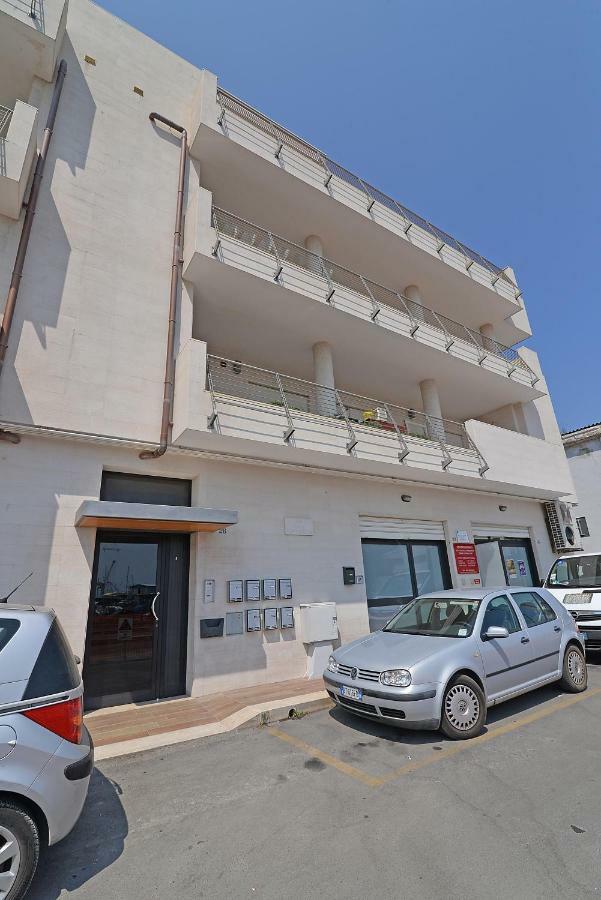 Bed and Breakfast Casa Roberta Monopoli Exterior foto